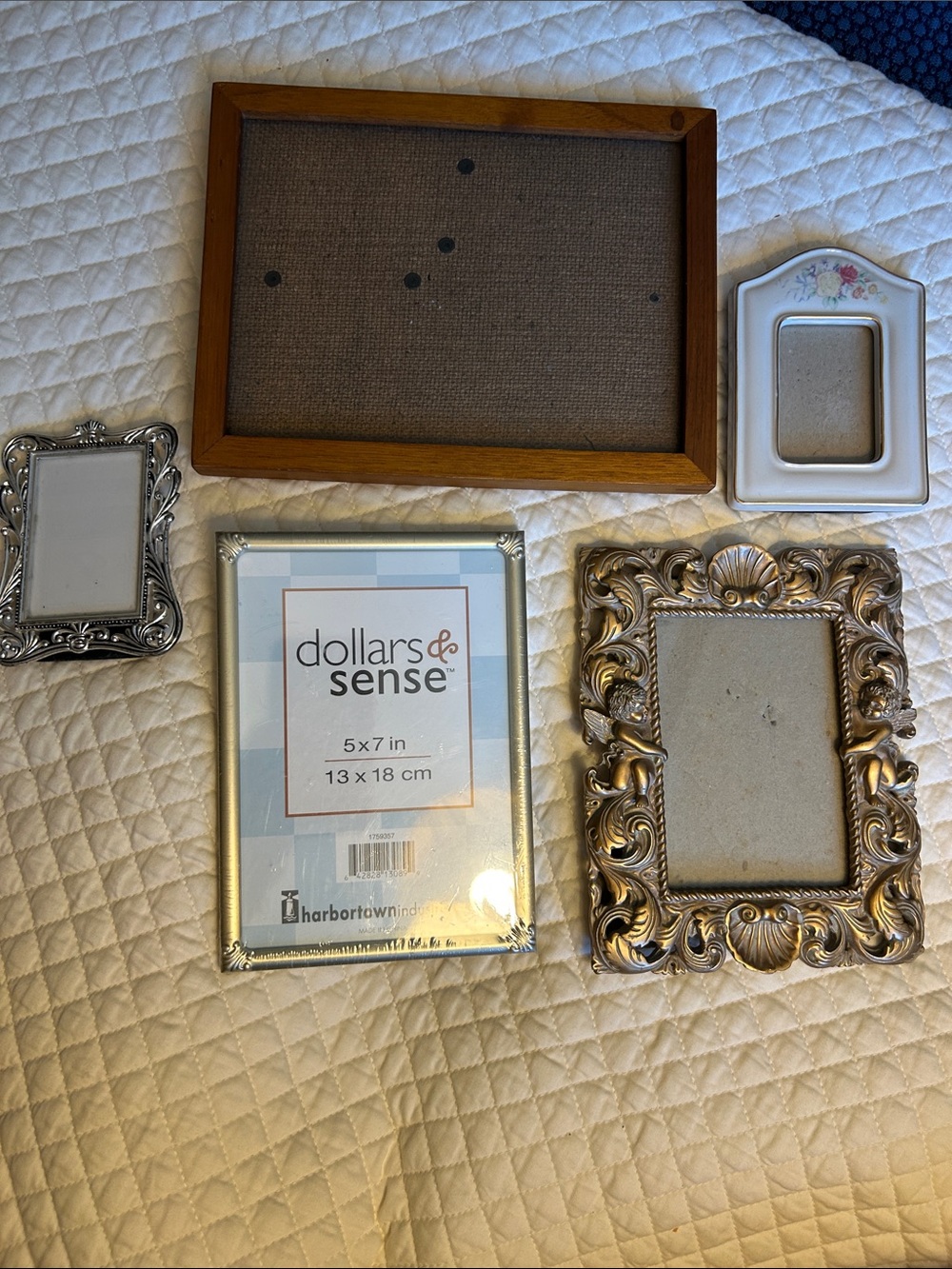 Bundle of Frames Wood Metal Resin Porcelain
